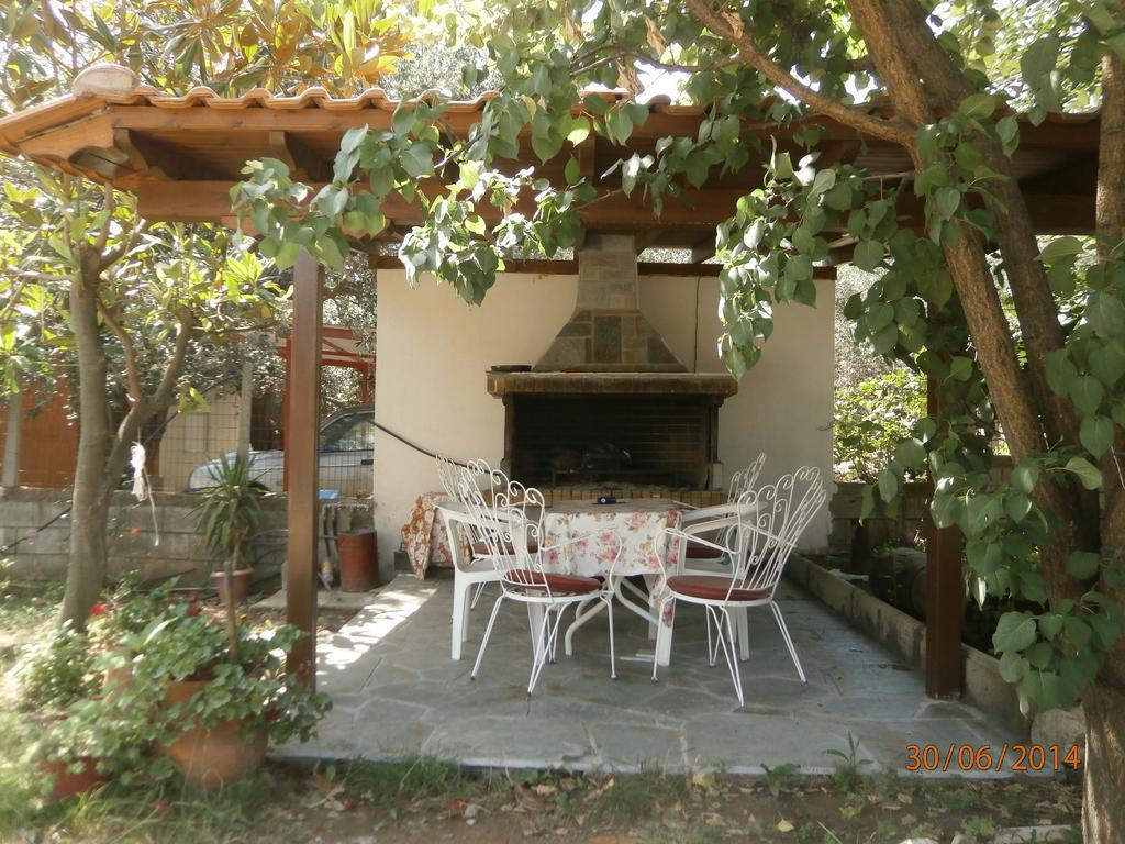 Ioannis Avrades Apartments Agiakampos  Exterior foto