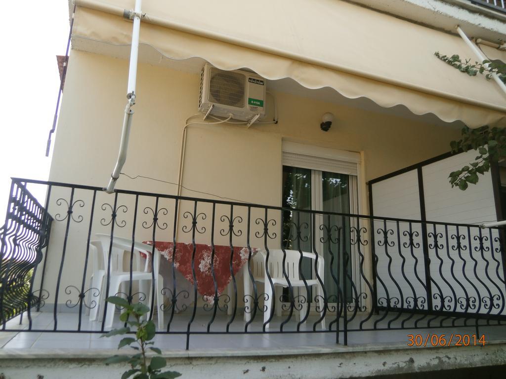 Ioannis Avrades Apartments Agiakampos  Habitación foto
