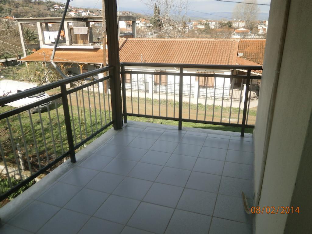 Ioannis Avrades Apartments Agiakampos  Habitación foto