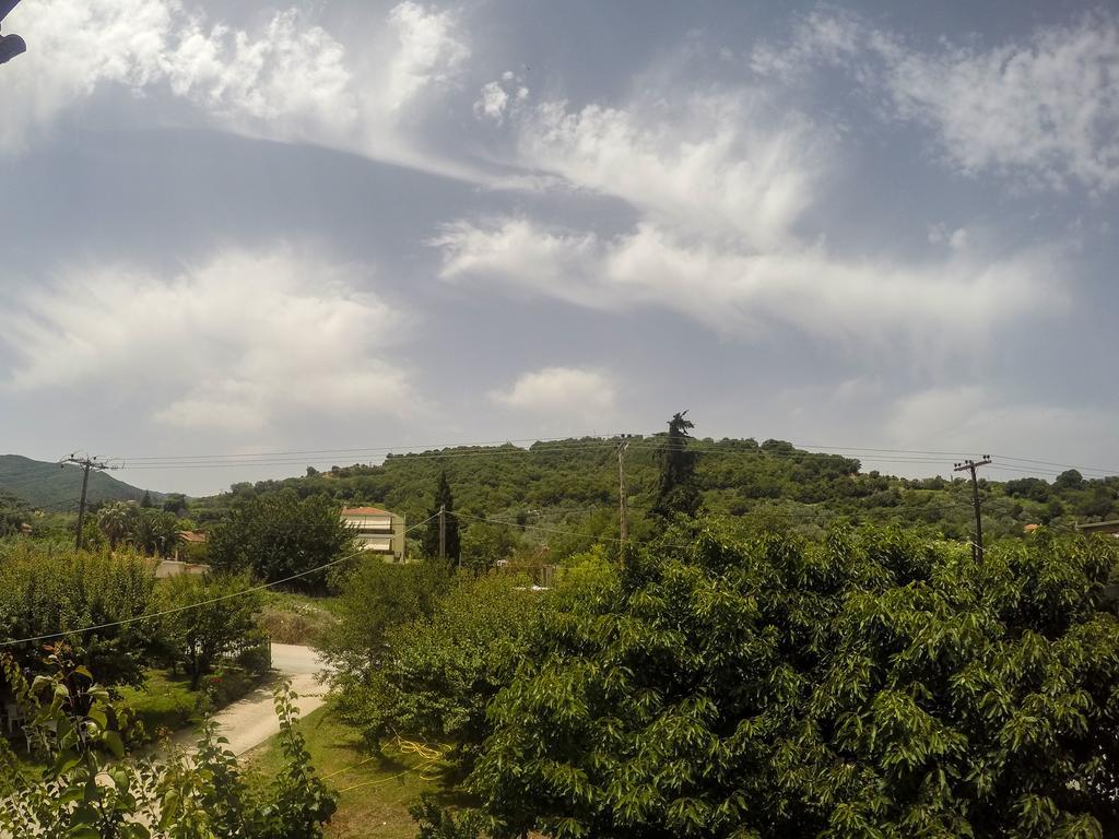 Ioannis Avrades Apartments Agiakampos  Exterior foto